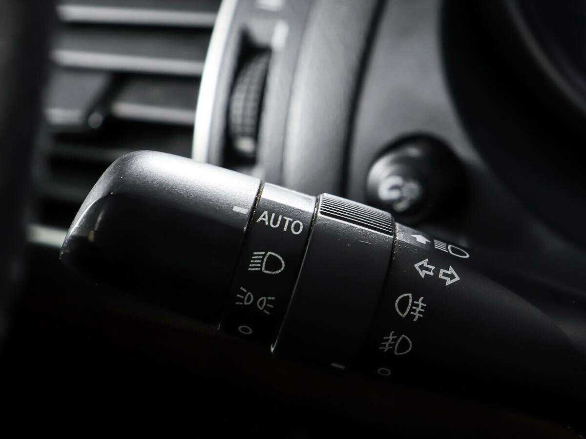 Toyota Land Cruiser Prado 2015 года с пробегом. Фото: #20