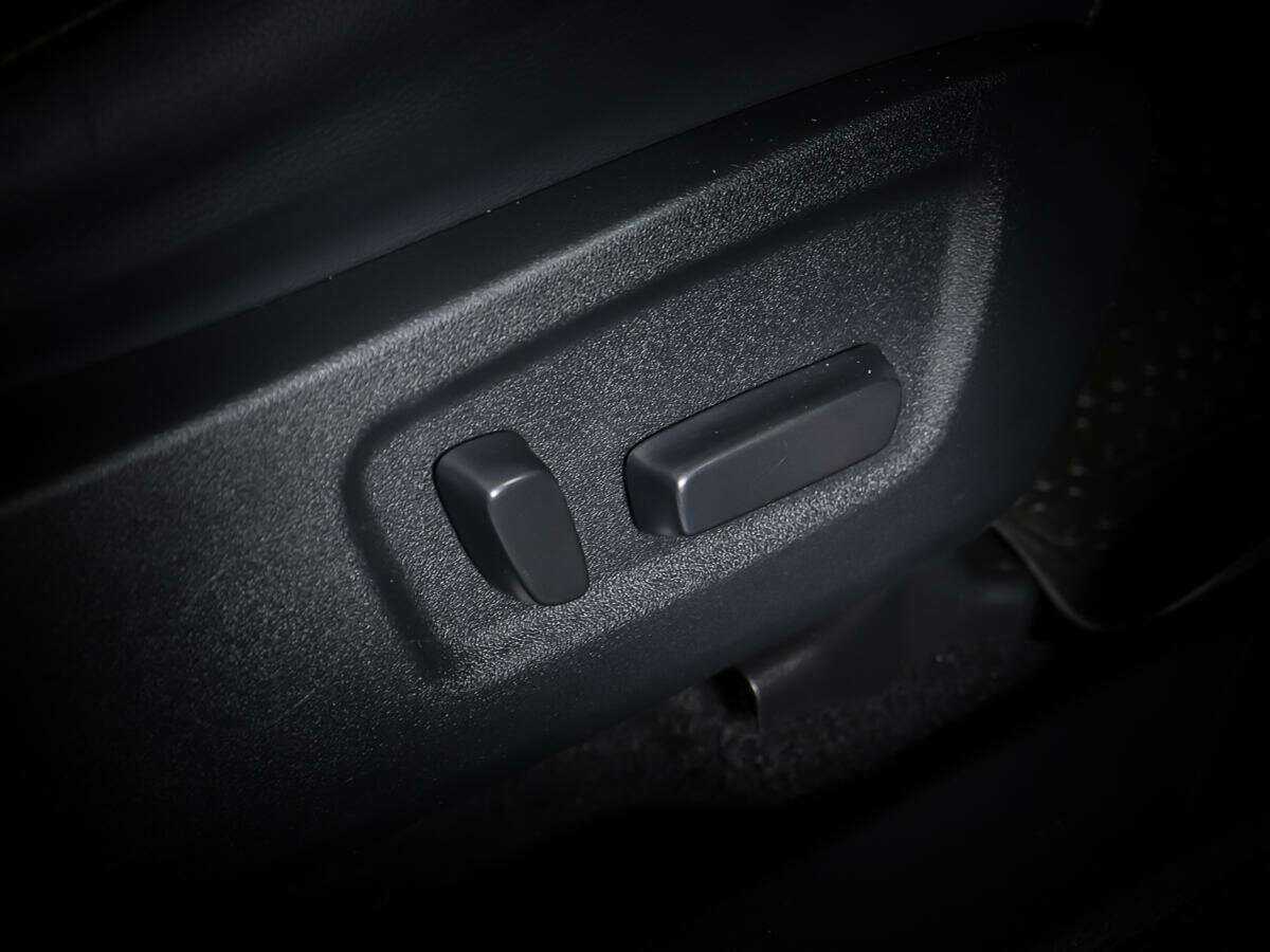 Toyota Highlander 2015 года с пробегом. Фото: #17