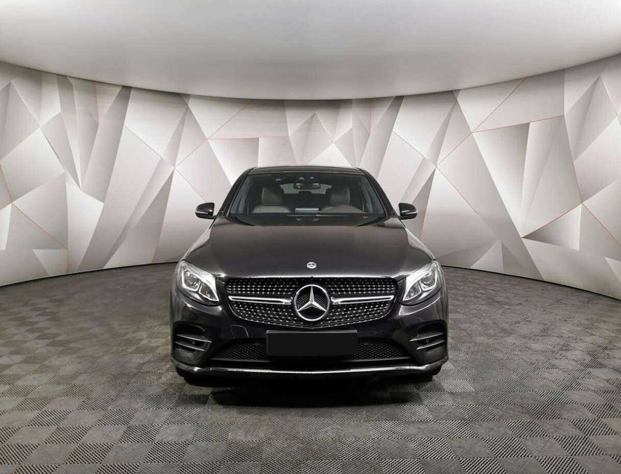 Mercedes-Benz GLC Coupe 2018 года с пробегом. Фото: #6