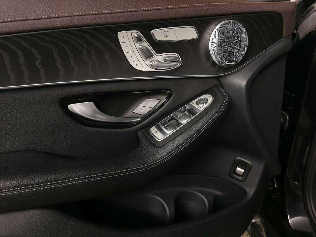 Mercedes-Benz GLC Coupe 2018 года с пробегом. Фото: #15