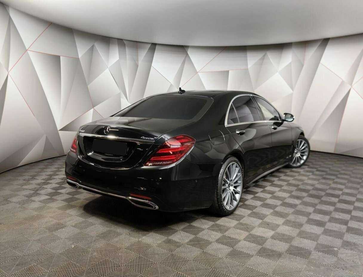 Mercedes-Benz S-Класс 2019 года с пробегом. Фото: #1