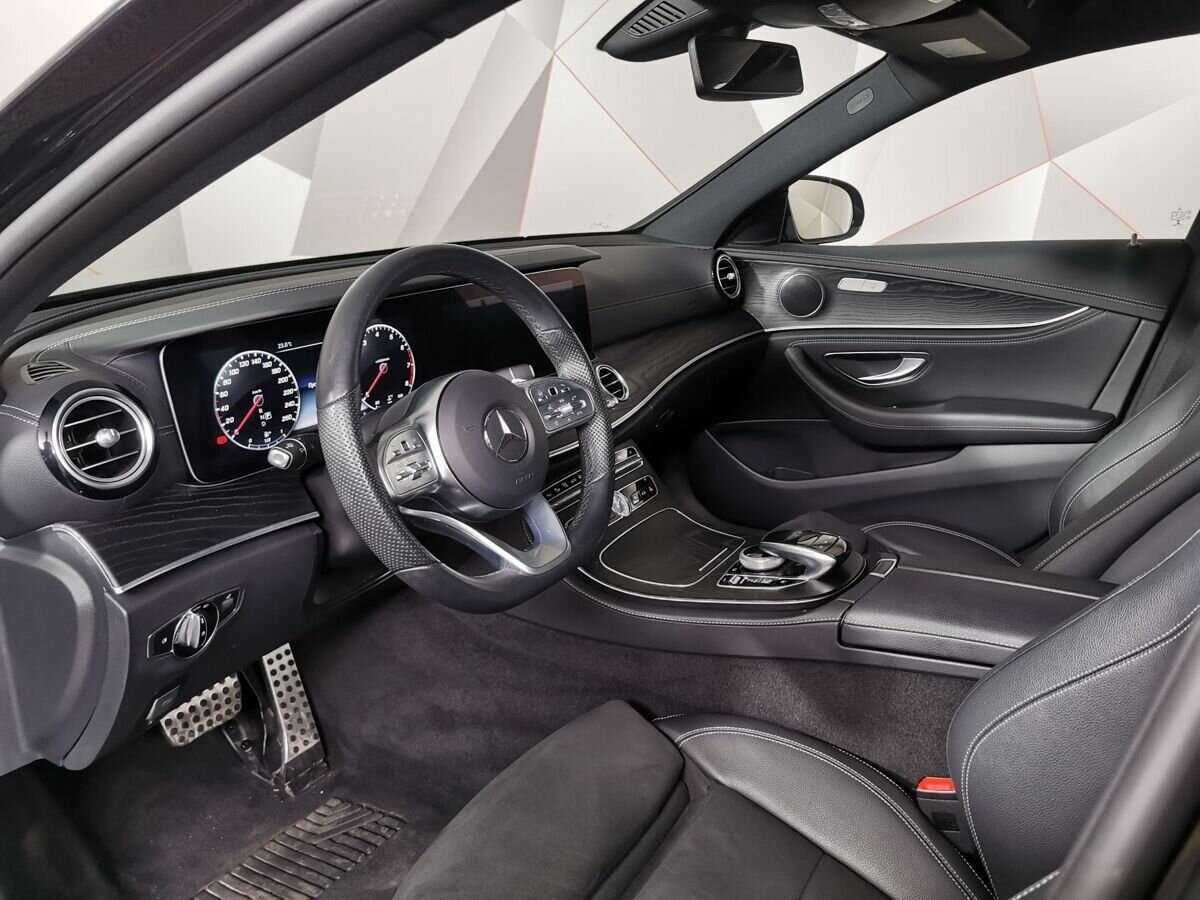 Mercedes-Benz E-Класс 2019 года с пробегом. Фото: #13