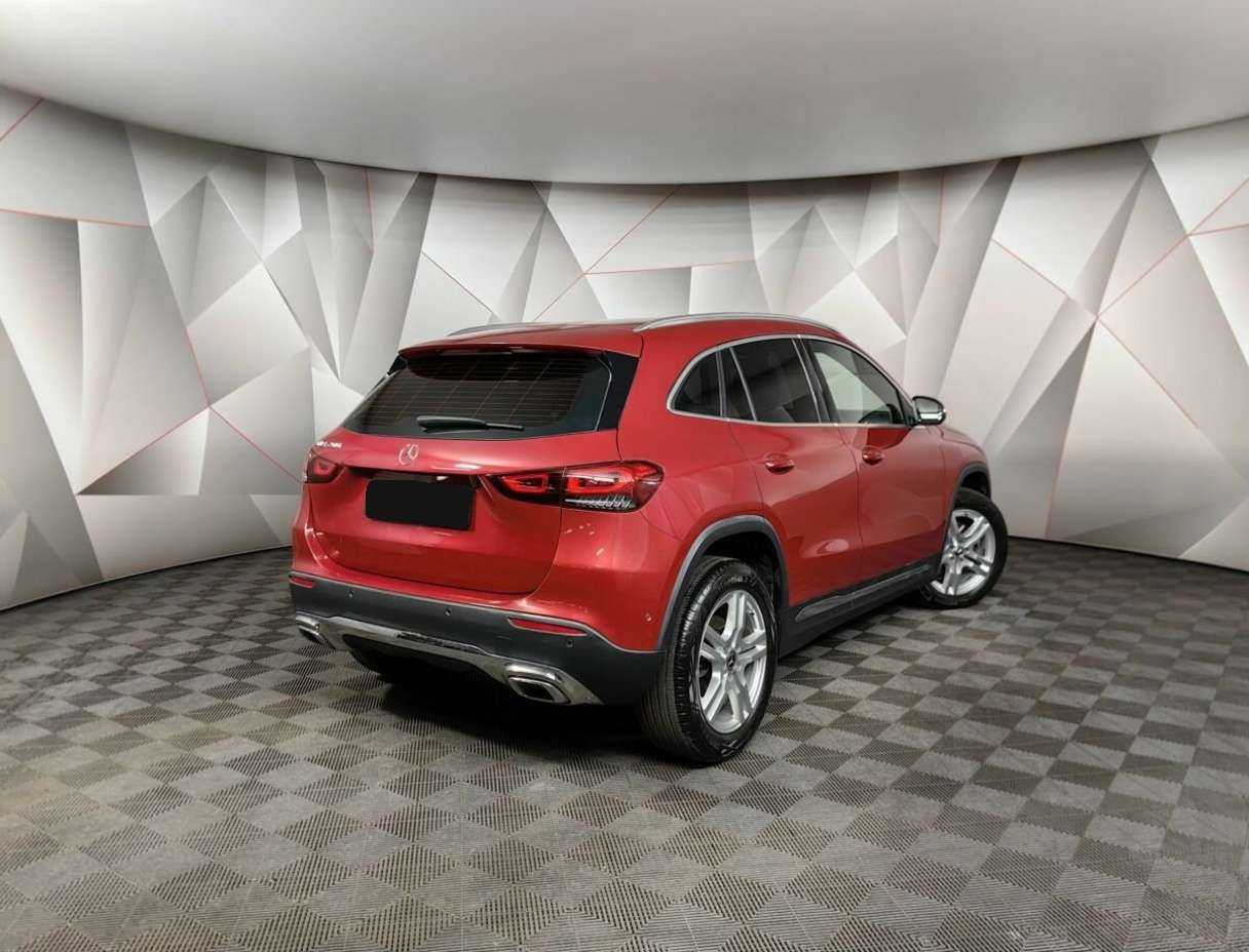 Mercedes-Benz GLA 2020 года с пробегом. Фото: #1