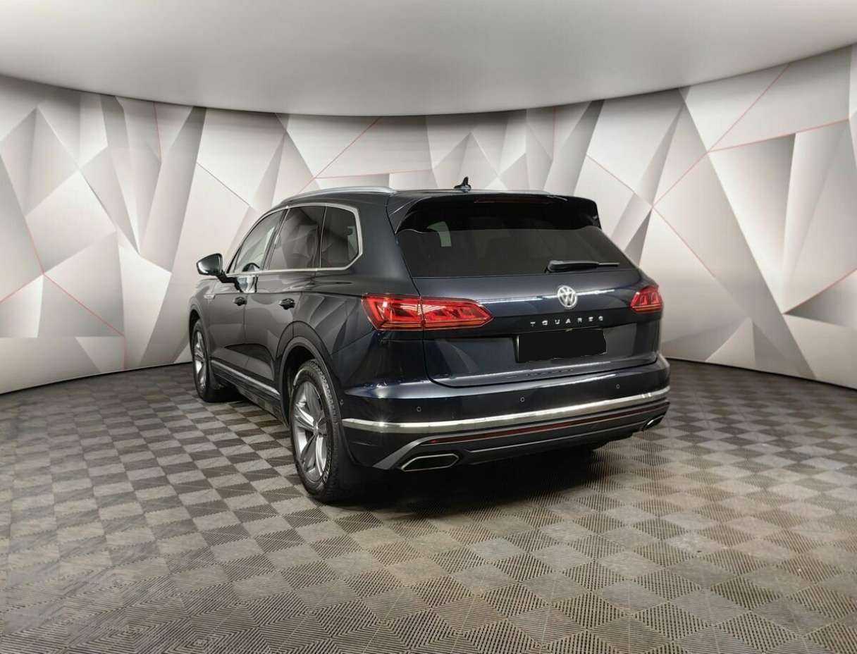 Volkswagen Touareg 2019 года с пробегом. Фото: #3