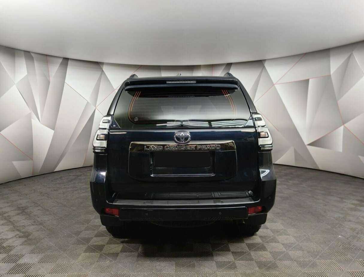 Toyota Land Cruiser Prado 2020 года с пробегом. Фото: #7