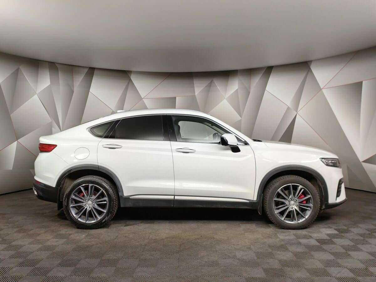 Geely Tugella 2022 года с пробегом. Фото: #5