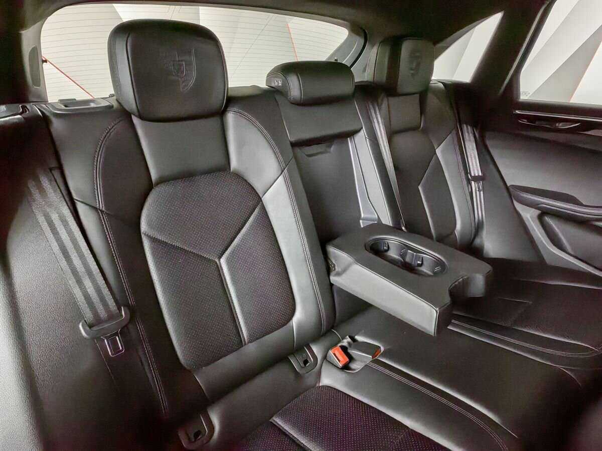 Porsche Macan 2014 года с пробегом. Фото: #11