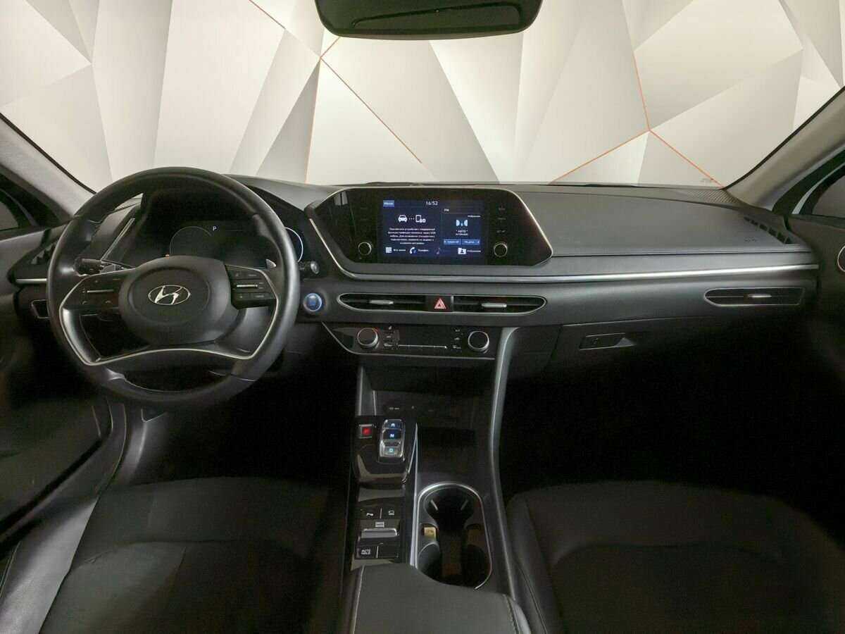 Hyundai Sonata 2019 года с пробегом. Фото: #8