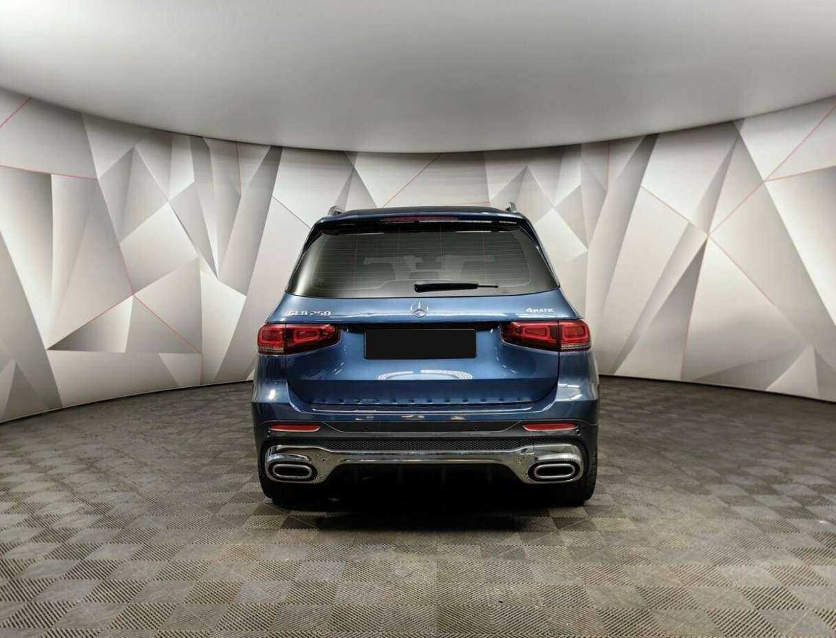 Mercedes-Benz GLB 2020 года с пробегом. Фото: #7