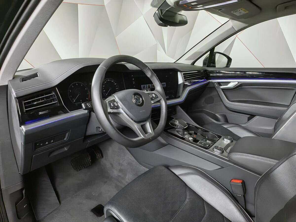 Volkswagen Touareg 2019 года с пробегом. Фото: #13