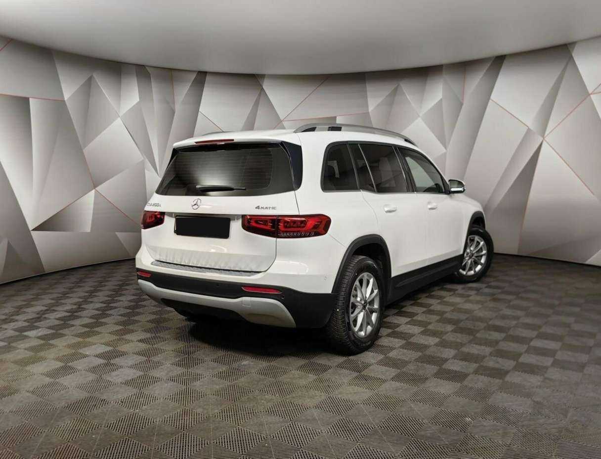 Mercedes-Benz GLB 2020 года с пробегом. Фото: #1