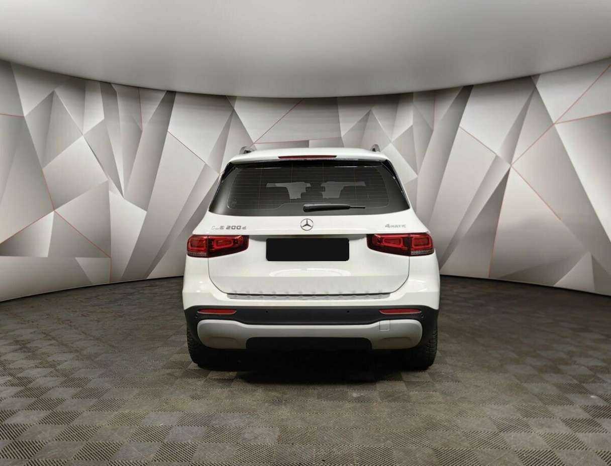 Mercedes-Benz GLB 2020 года с пробегом. Фото: #7