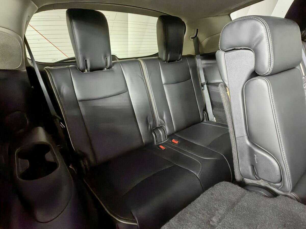 Infiniti QX60 2018 года с пробегом. Фото: #13