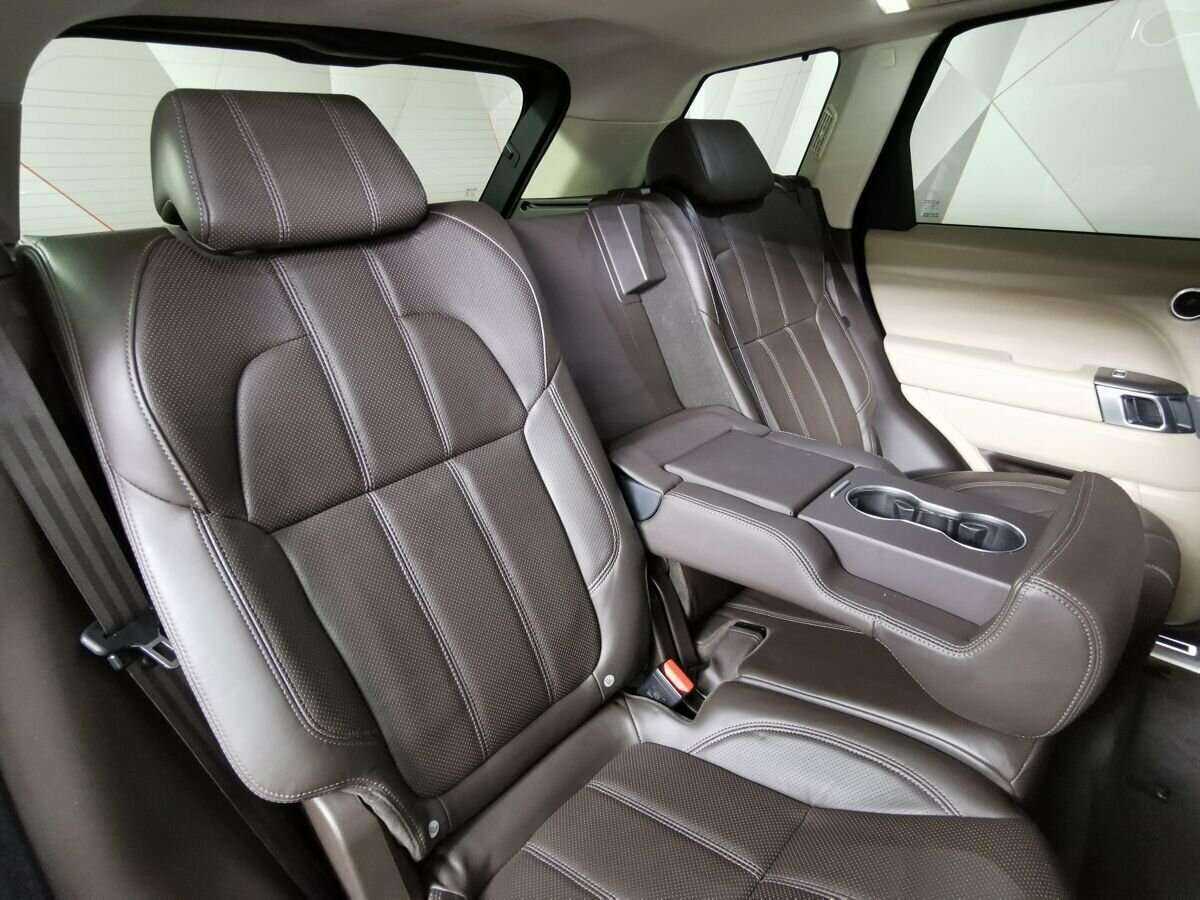 Land Rover Range Rover Sport 2017 года с пробегом. Фото: #12