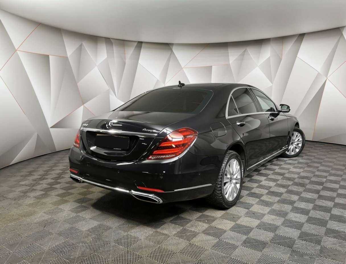 Mercedes-Benz S-Класс 2018 года с пробегом. Фото: #1