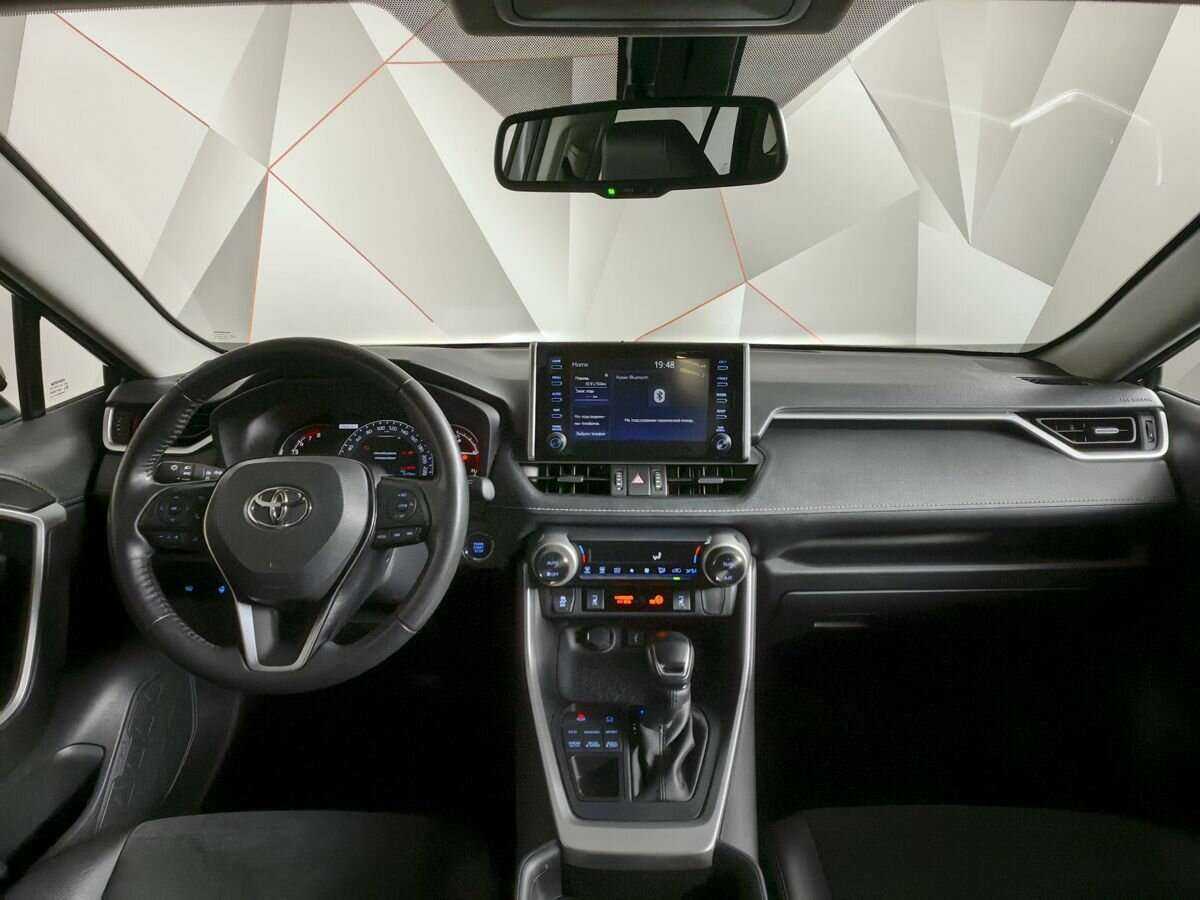 Toyota RAV4 2021 года с пробегом. Фото: #9