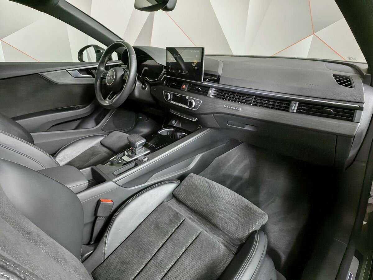 Audi A5 2020 года с пробегом. Фото: #8