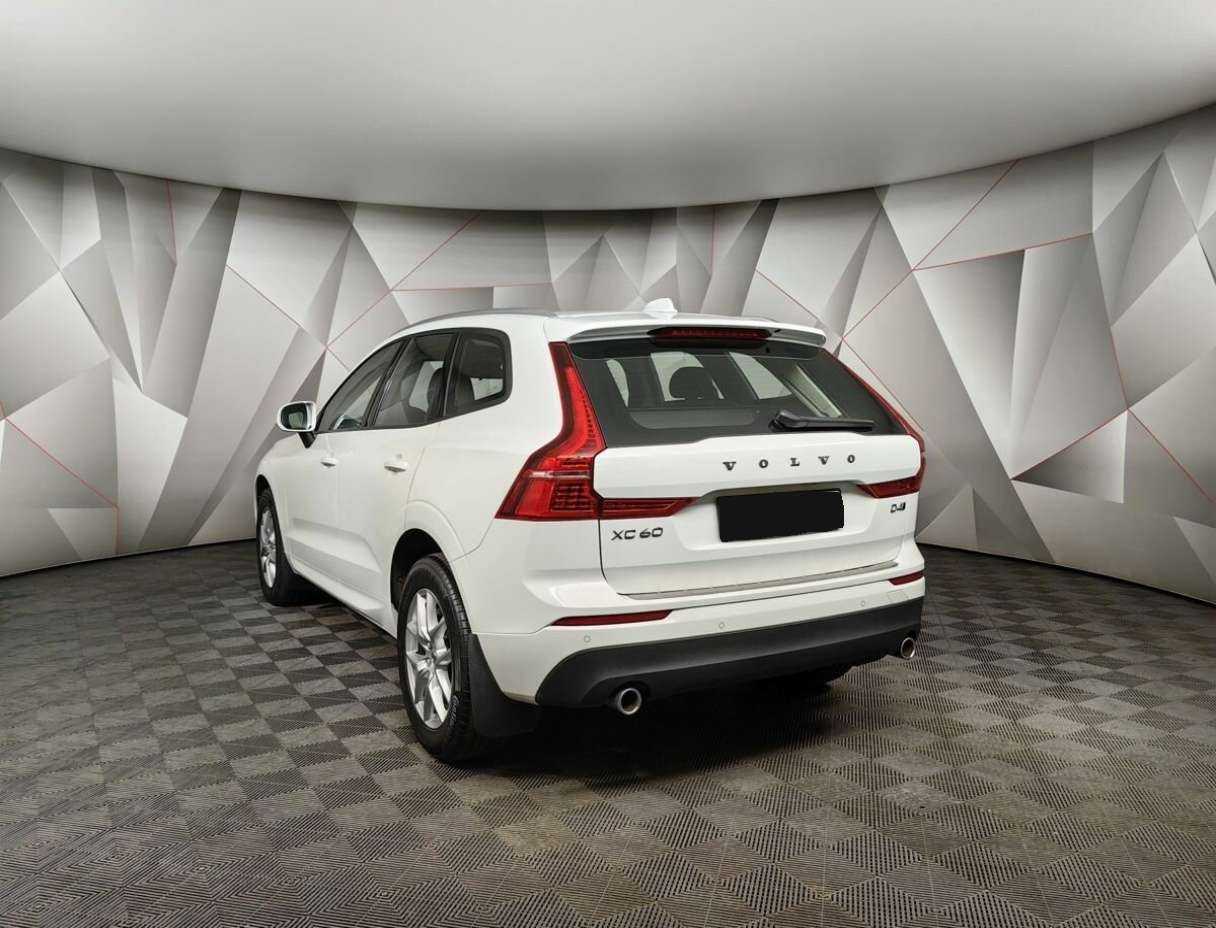 Volvo XC60 2019 года с пробегом. Фото: #3