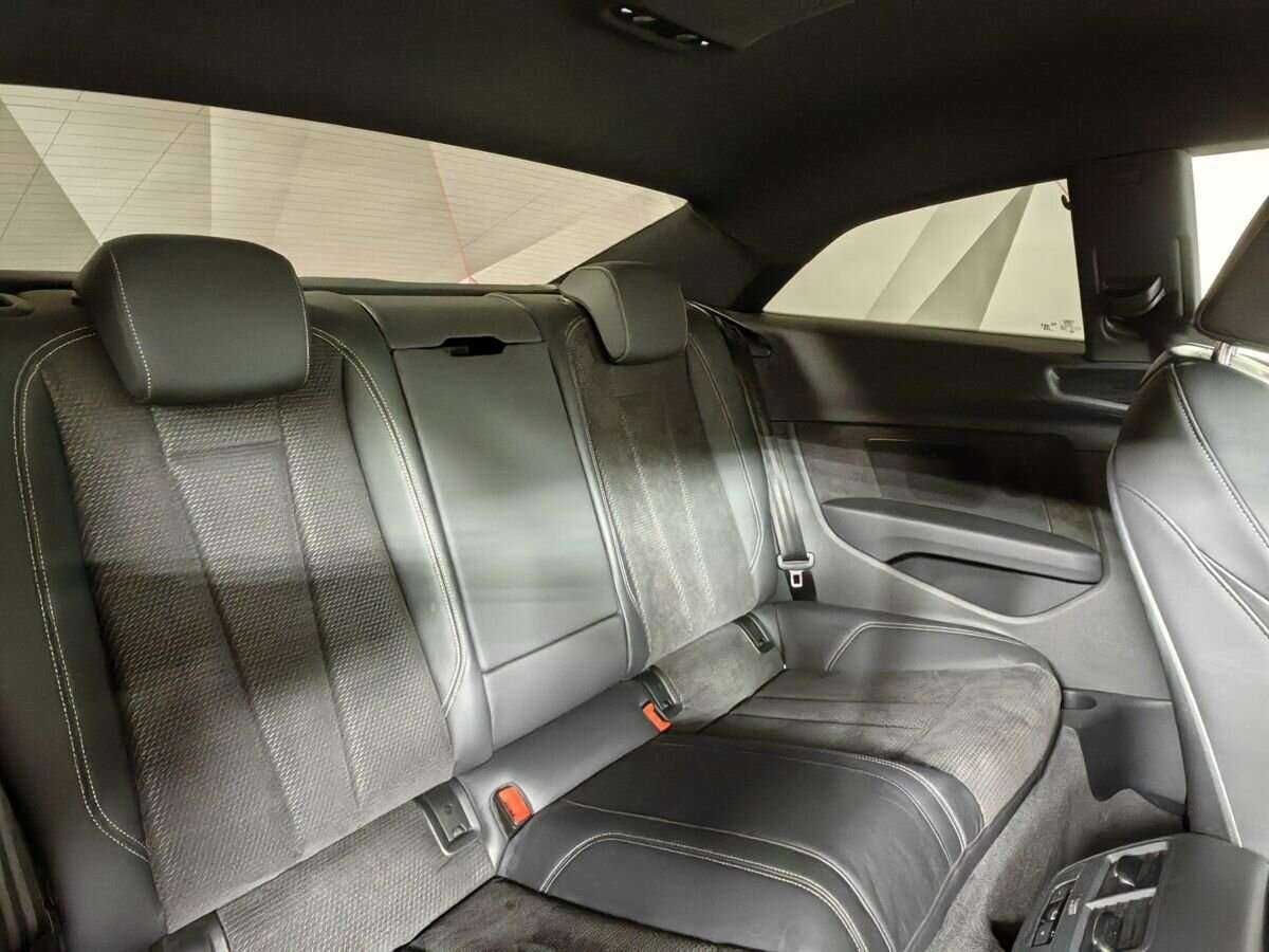 Audi A5 2020 года с пробегом. Фото: #11