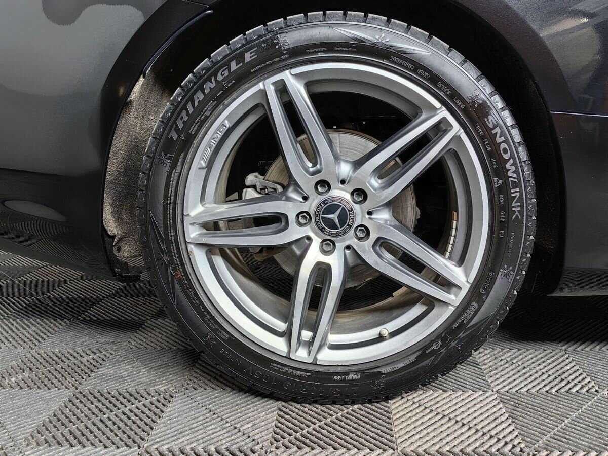 Mercedes-Benz E-Класс 2018 года с пробегом. Фото: #16