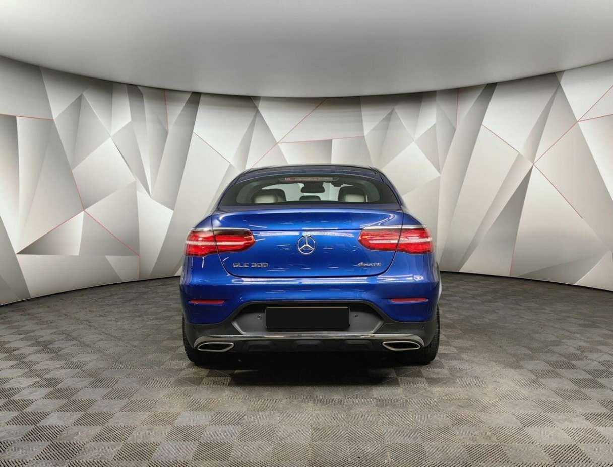 Mercedes-Benz GLC Coupe 2018 года с пробегом. Фото: #7