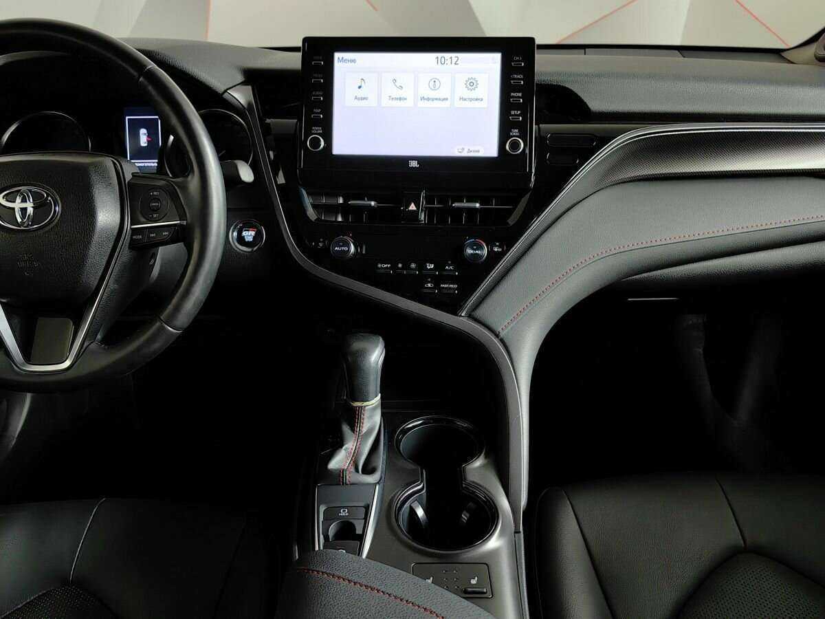 Toyota Camry 2021 года с пробегом. Фото: #10