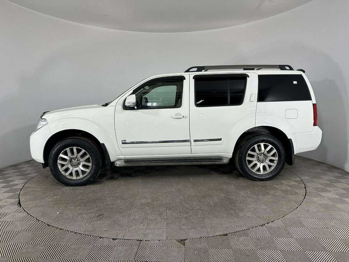Nissan Pathfinder 2012 года с пробегом. Фото: #4