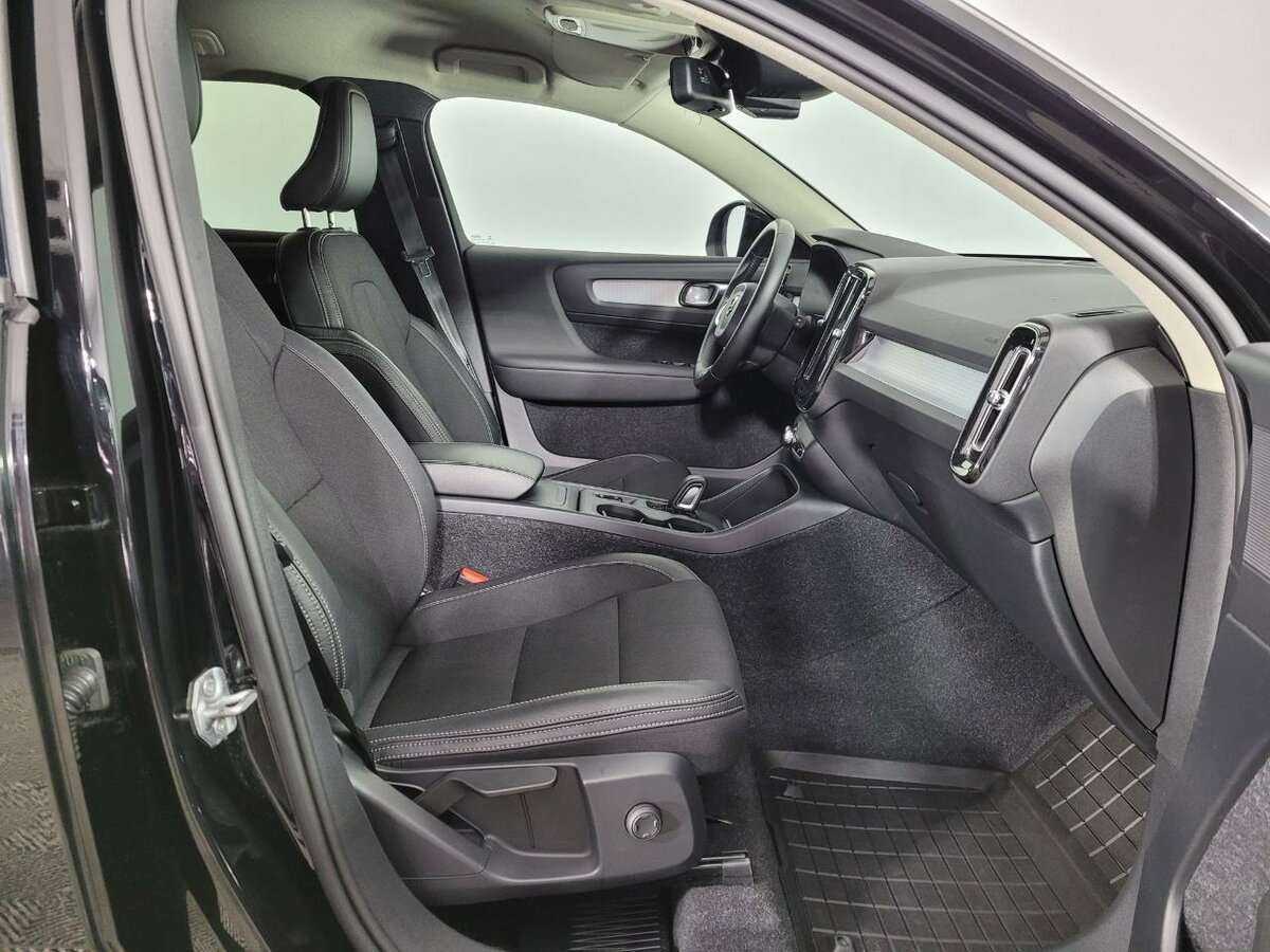 Volvo XC40 2018 года с пробегом. Фото: #13