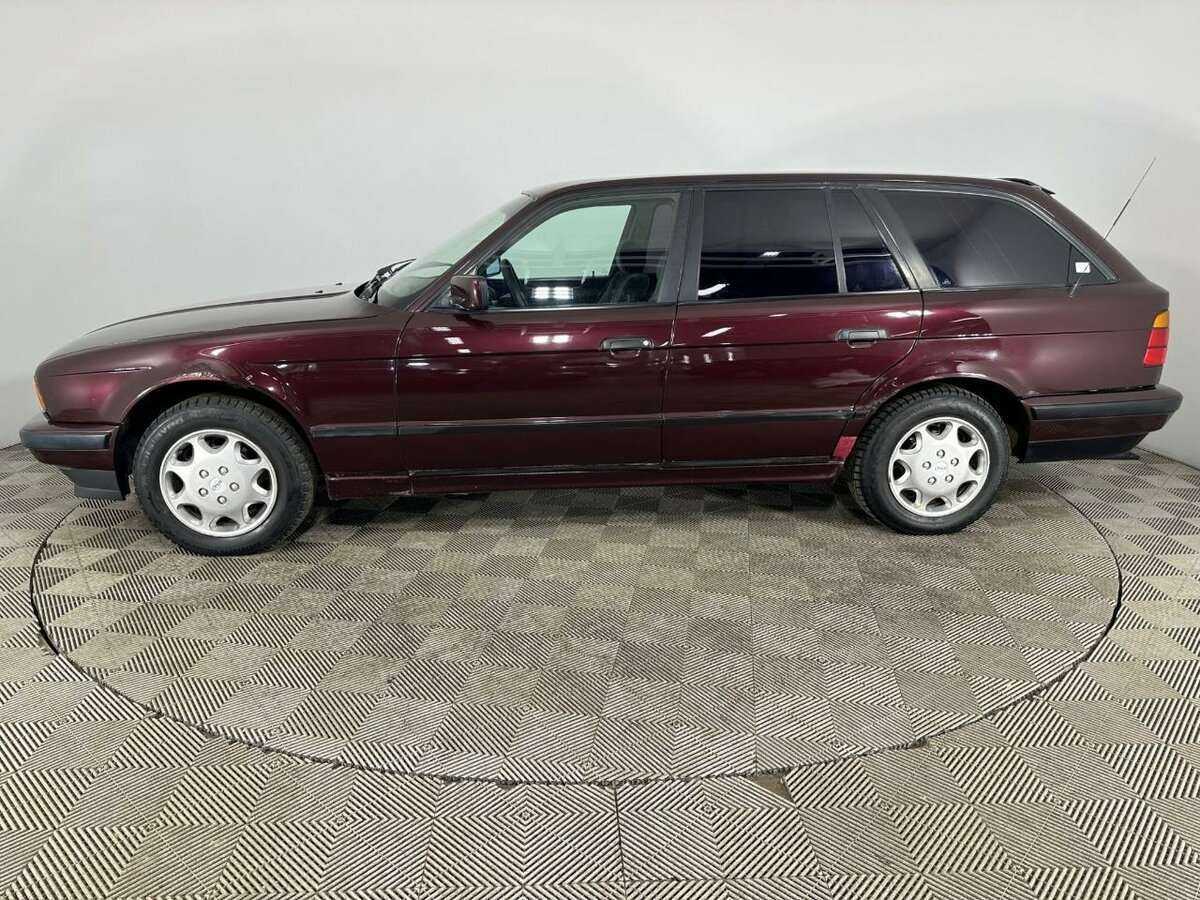 BMW 5 серии 1993 года с пробегом. Фото: #4