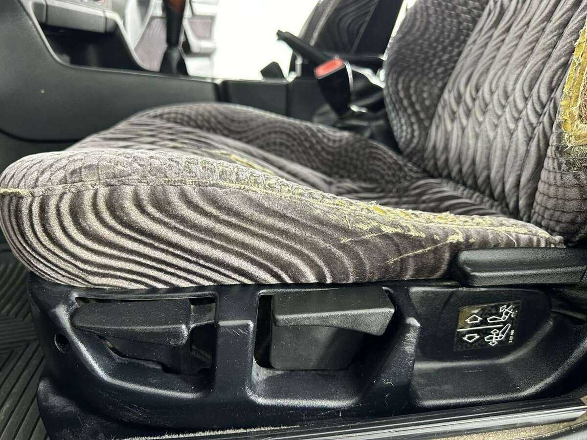 BMW 5 серии 1993 года с пробегом. Фото: #8