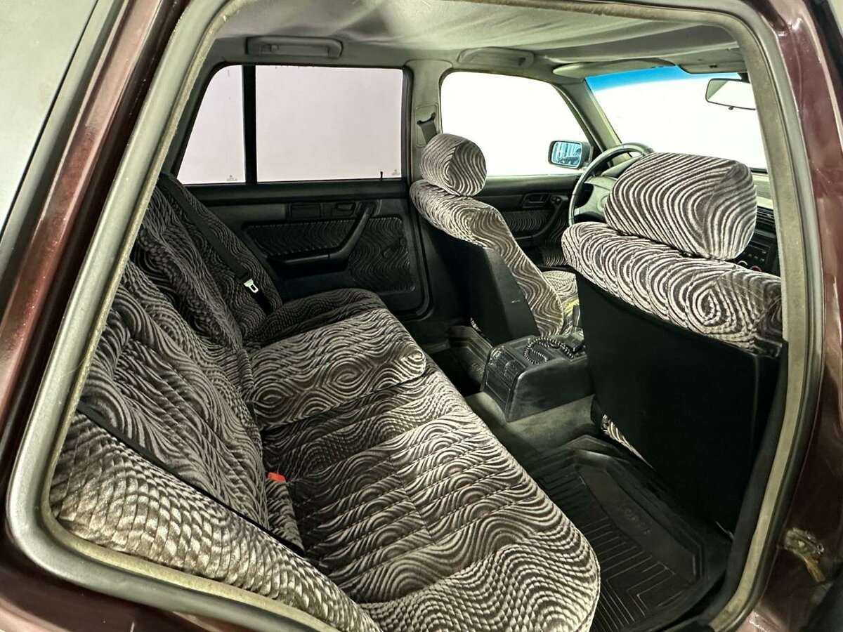 BMW 5 серии 1993 года с пробегом. Фото: #15