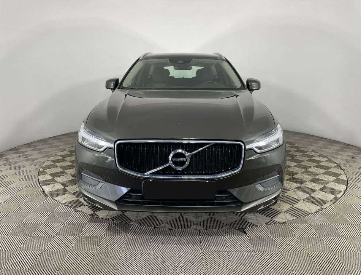 Volvo XC60 2019 года с пробегом. Фото: #1