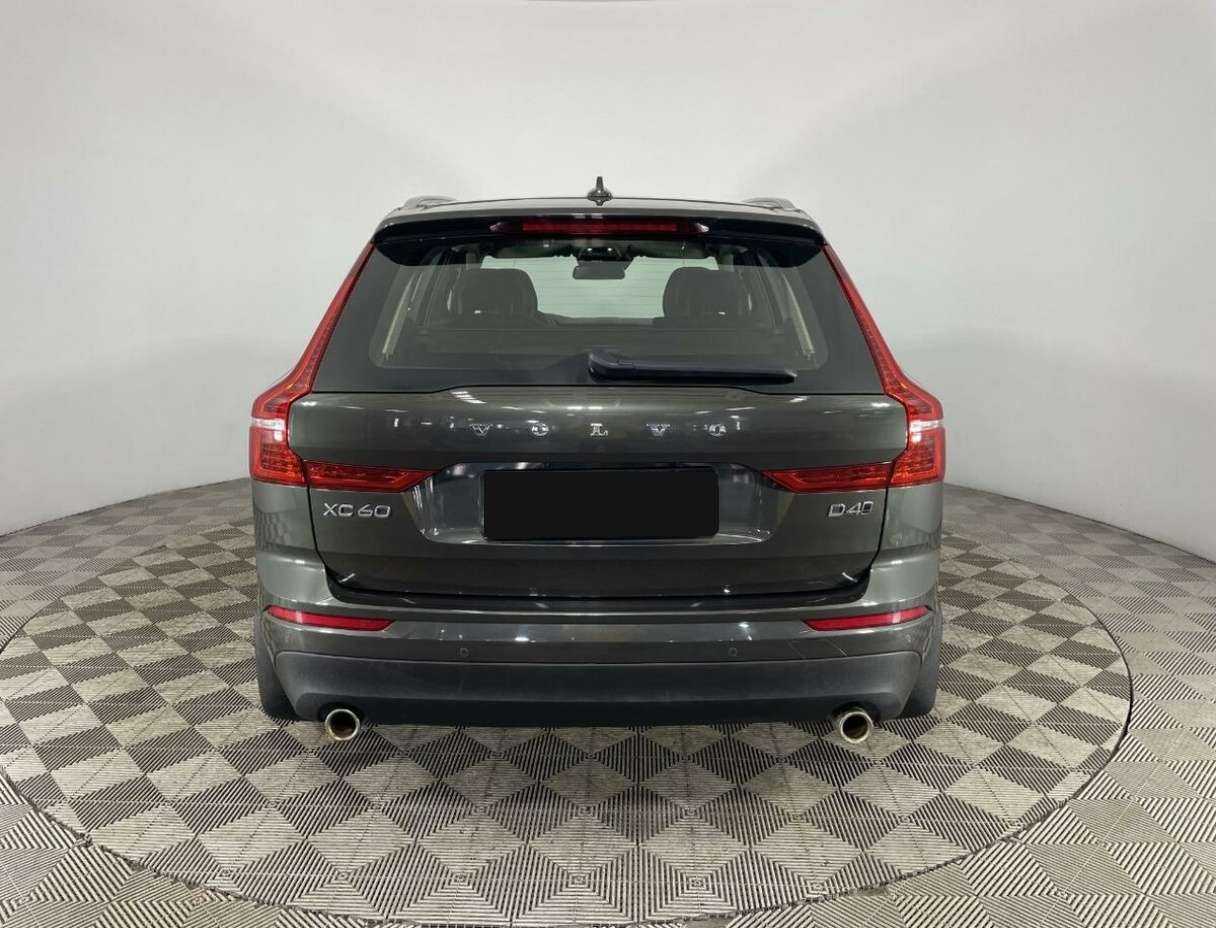 Volvo XC60 2019 года с пробегом. Фото: #2