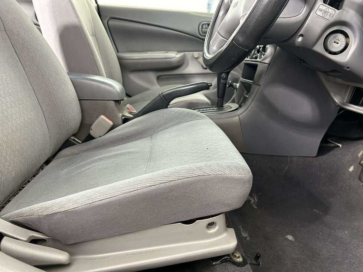 Nissan Sunny 2004 года с пробегом. Фото: #9