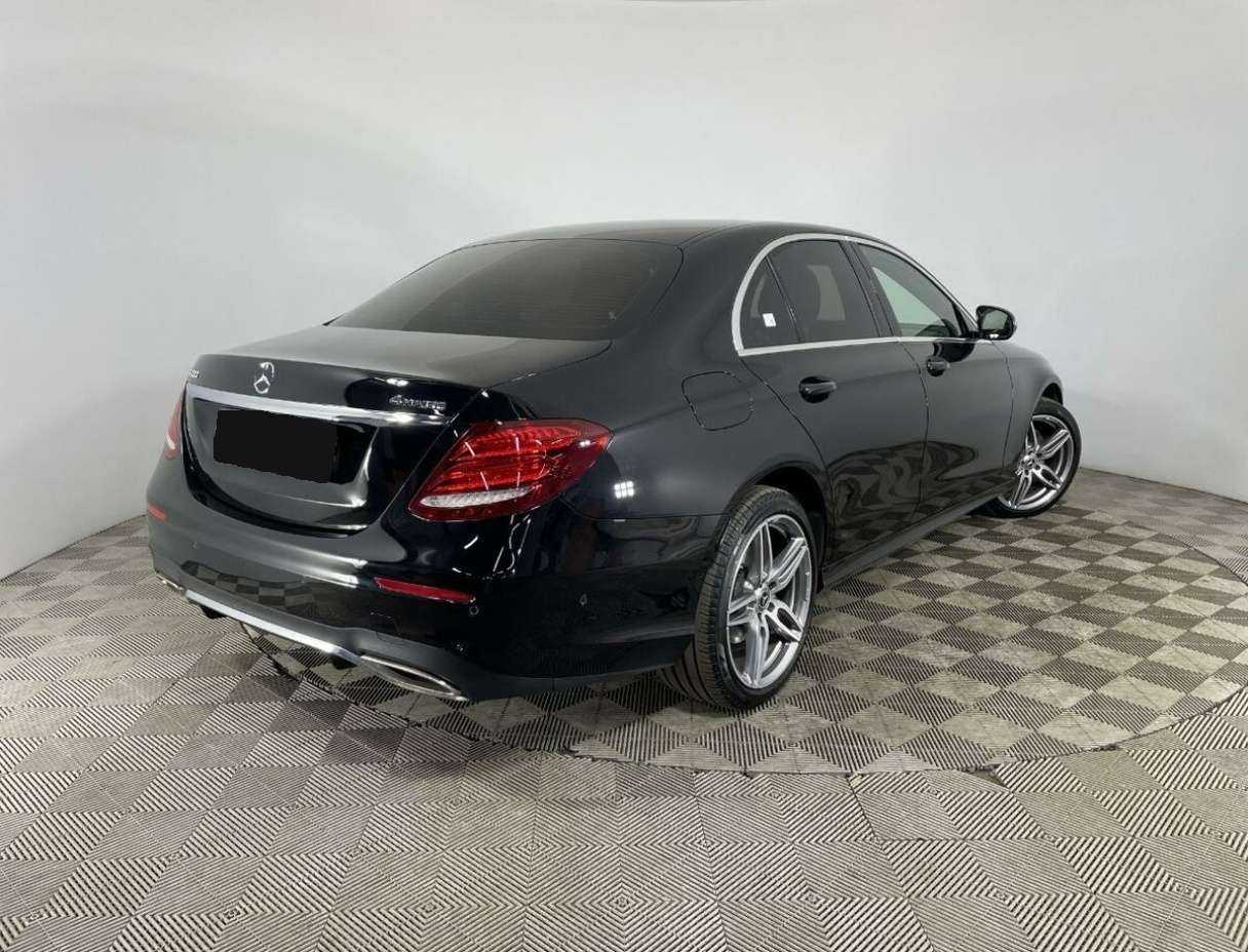 Mercedes-Benz E-Класс 2019 года с пробегом. Фото: #5