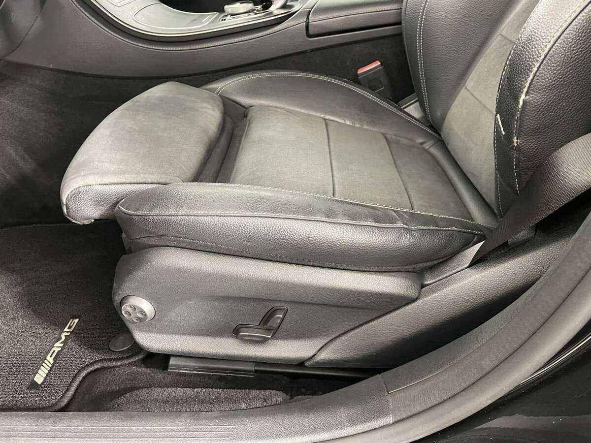 Mercedes-Benz E-Класс 2019 года с пробегом. Фото: #9