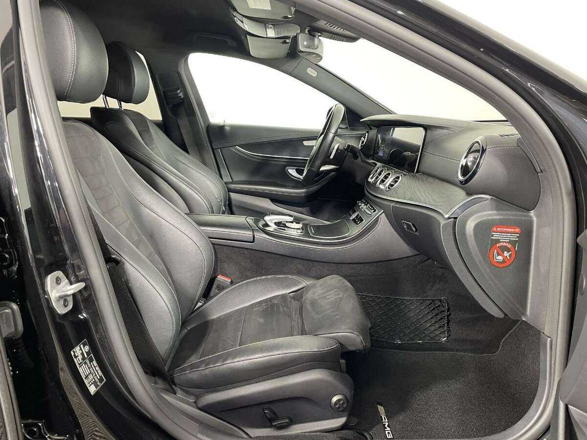 Mercedes-Benz E-Класс 2019 года с пробегом. Фото: #11