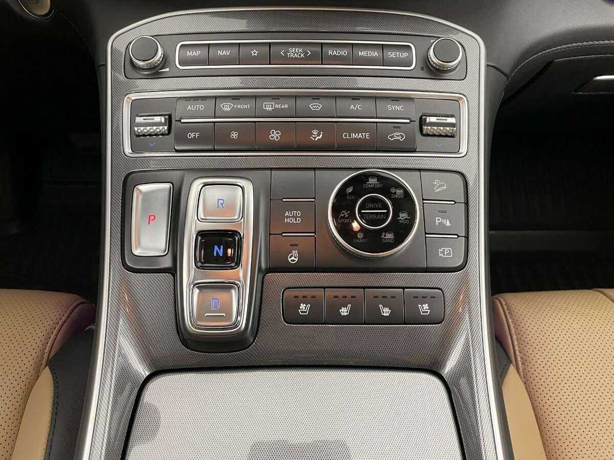 Hyundai Santa Fe 2022 года с пробегом. Фото: #12