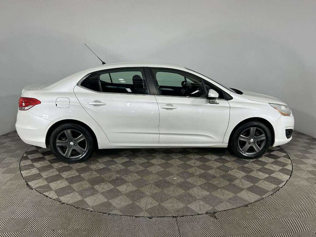 Citroen C4 2013 года с пробегом. Фото: #2