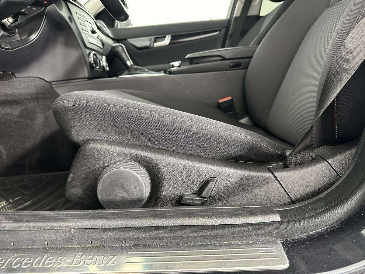 Mercedes-Benz C-Класс 2011 года с пробегом. Фото: #9