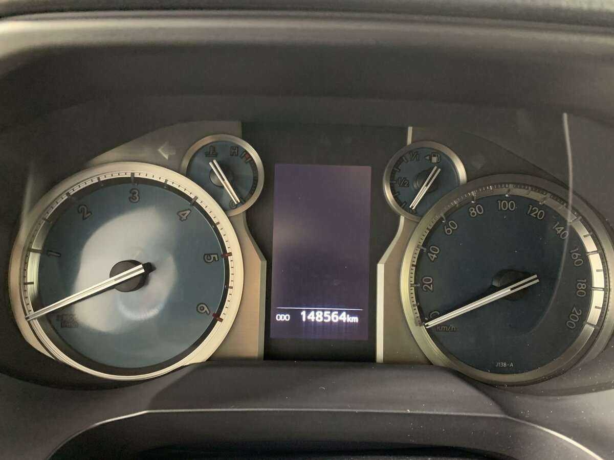 Toyota Land Cruiser Prado 2020 года с пробегом. Фото: #9