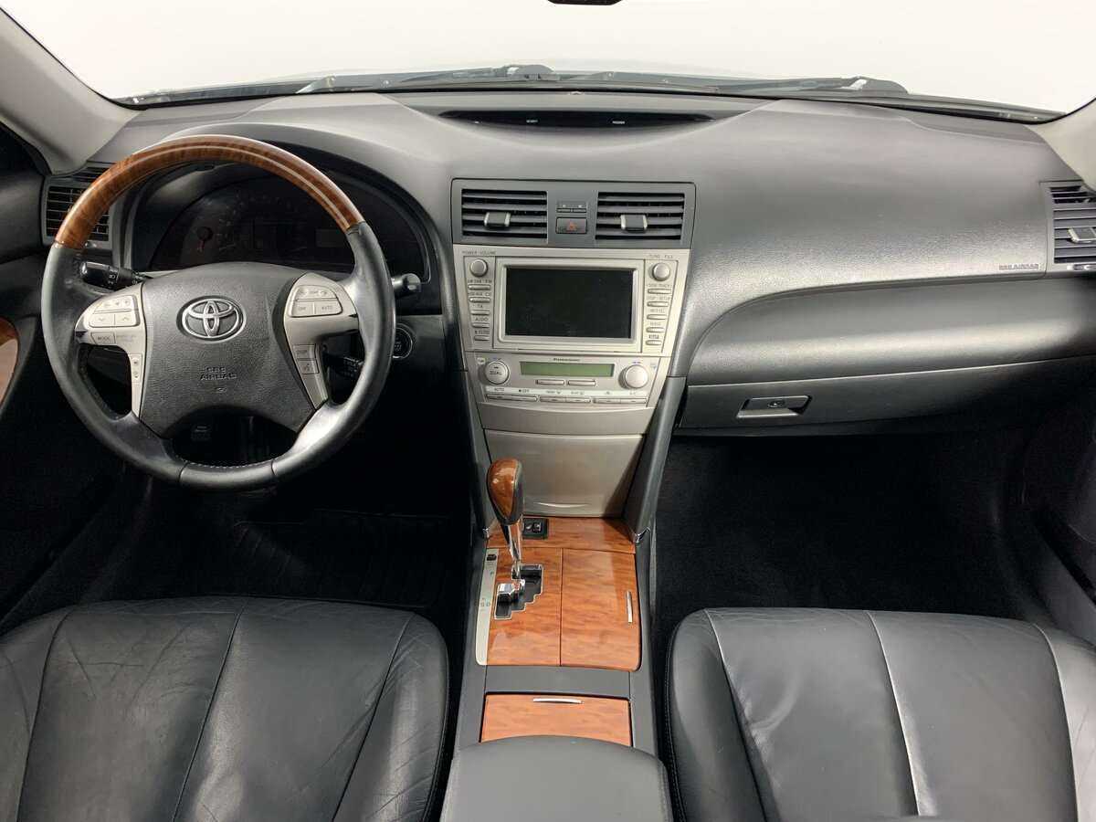 Toyota Camry 2011 года с пробегом. Фото: #10