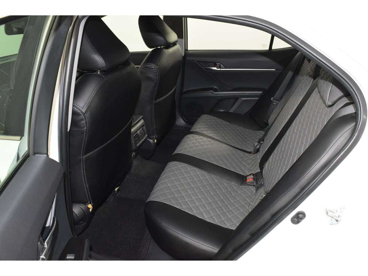 Toyota Camry 2021 года с пробегом. Фото: #9