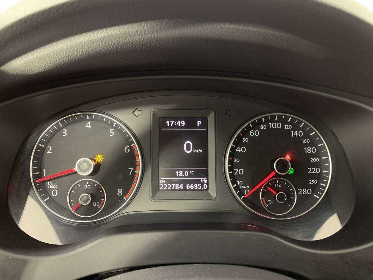 Б/У Фольксваген Джетта 2013 года. Фото: #10