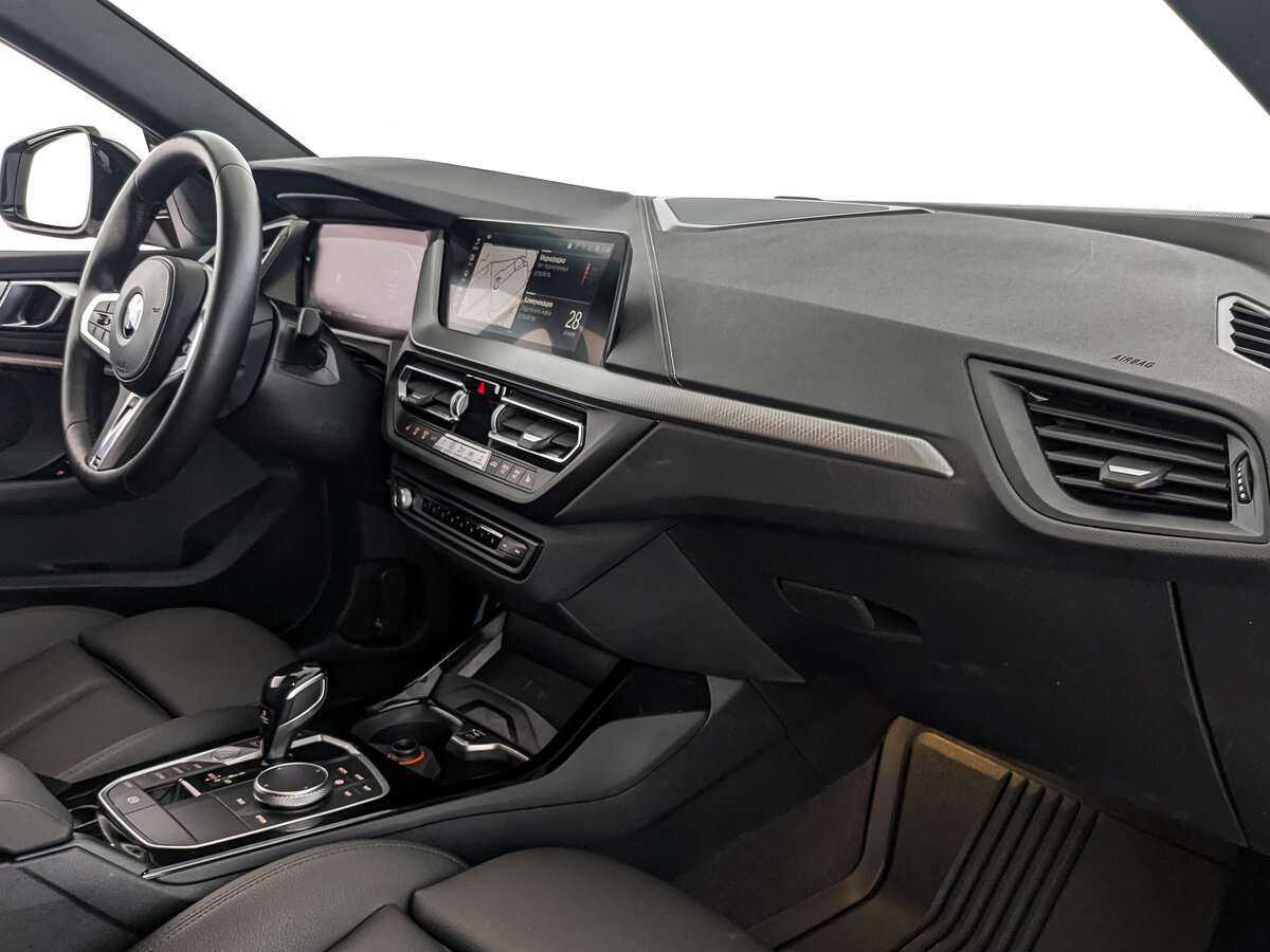 BMW 2 серии 2021 года с пробегом. Фото: #8