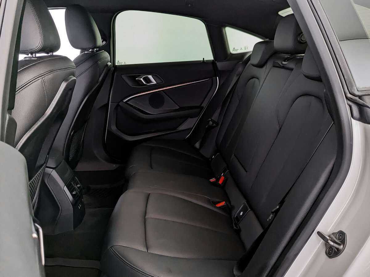 BMW 2 серии 2021 года с пробегом. Фото: #11