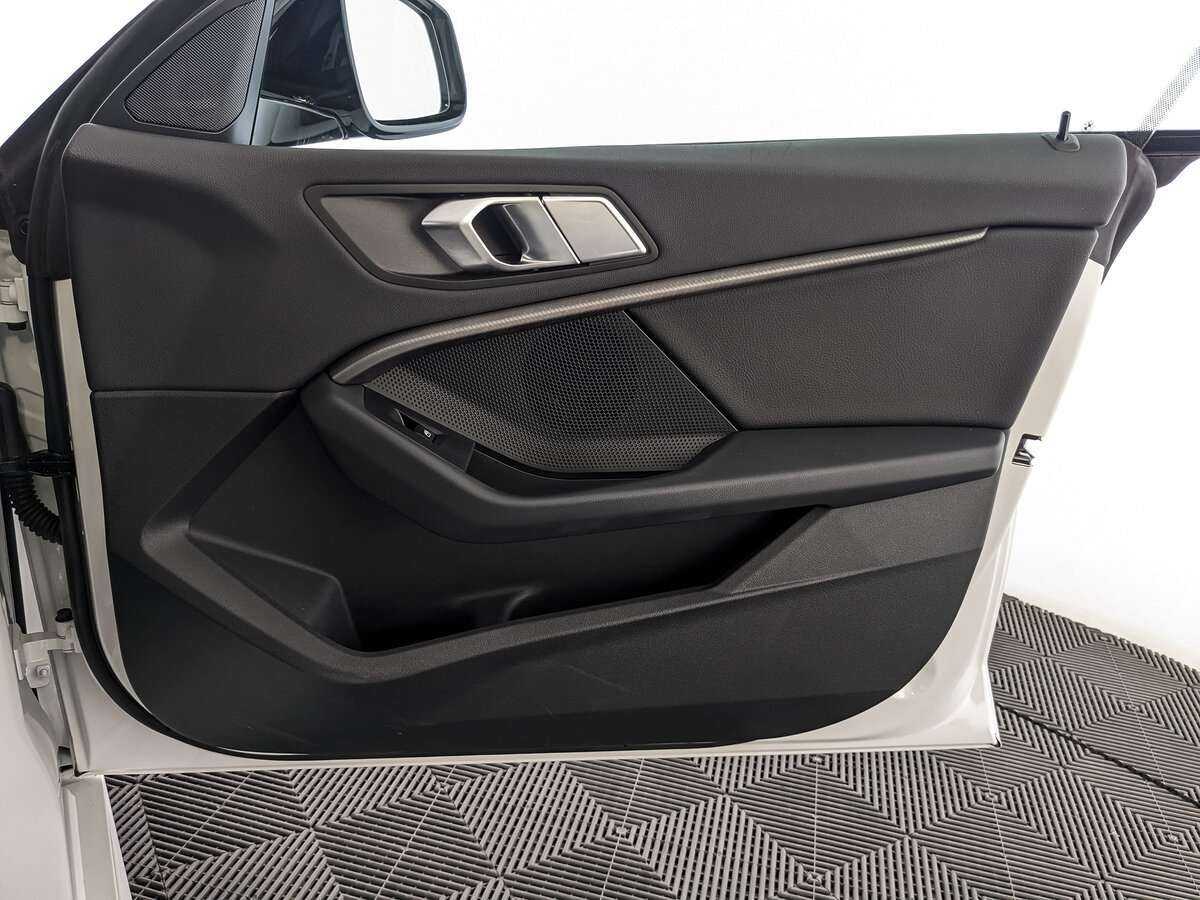 BMW 2 серии 2021 года с пробегом. Фото: #16