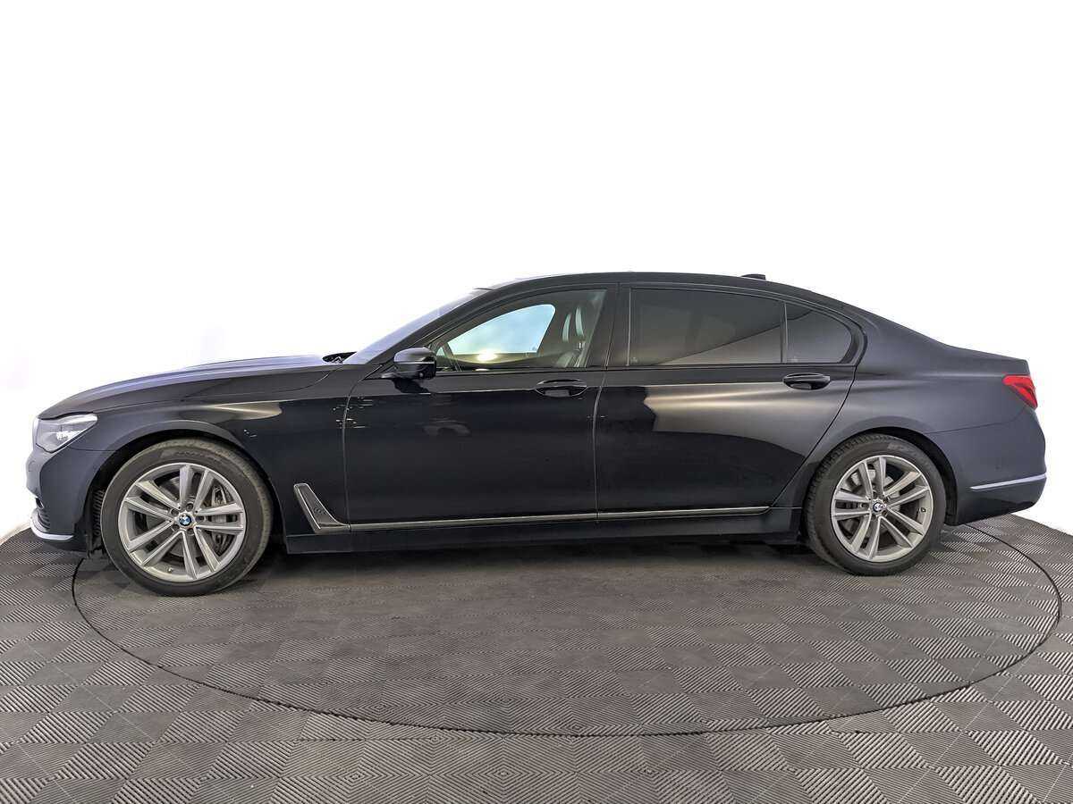 BMW 7 серии 2017 года с пробегом. Фото: #7
