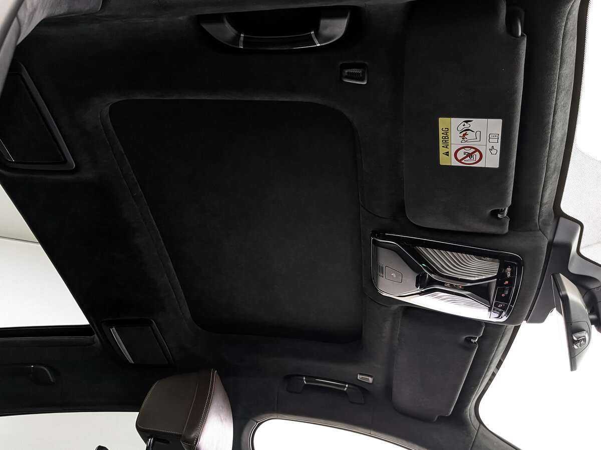 BMW 7 серии 2017 года с пробегом. Фото: #17