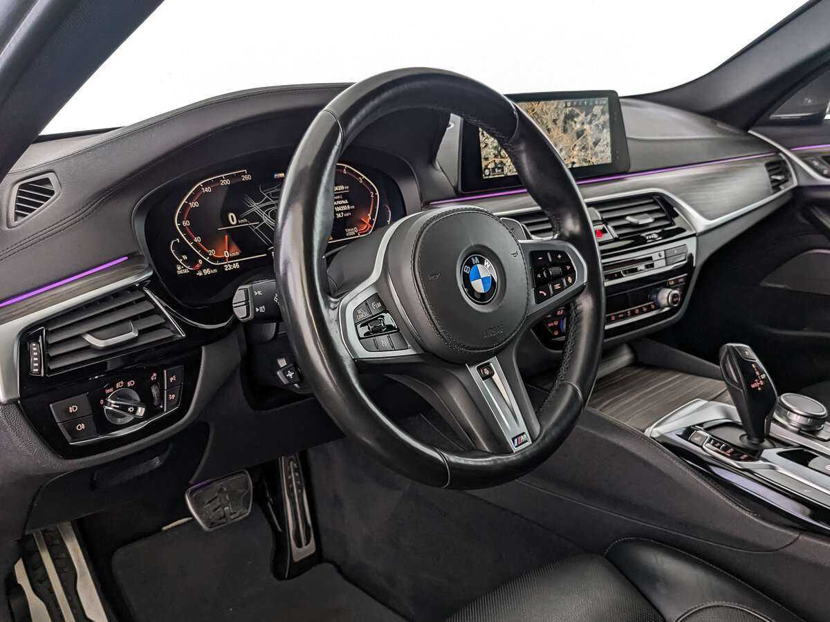 BMW 5 серии 2019 года с пробегом. Фото: #10